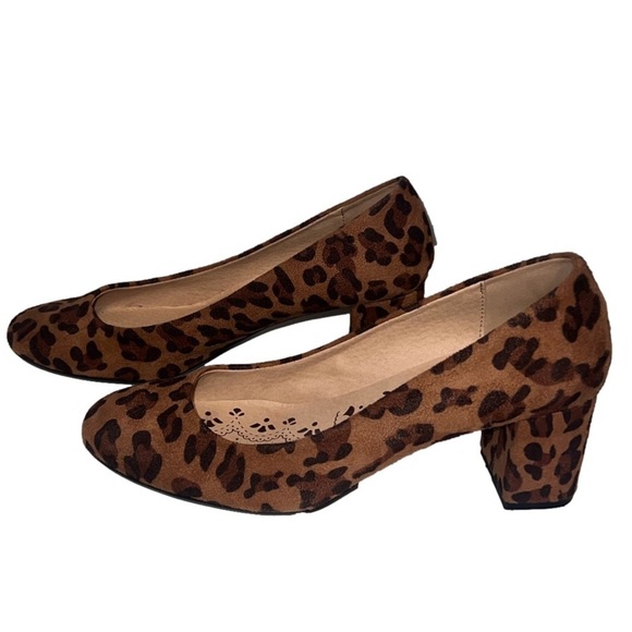 CL by laundry- Cheetah print heels - Picture 1 of 5